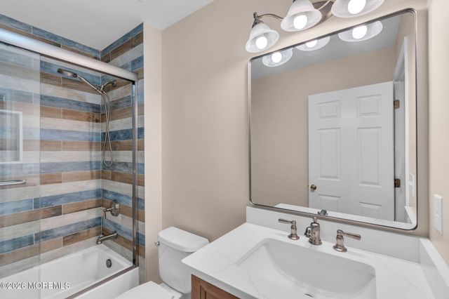 1 Sherrybrooke Drive, Howell, NJ 07731