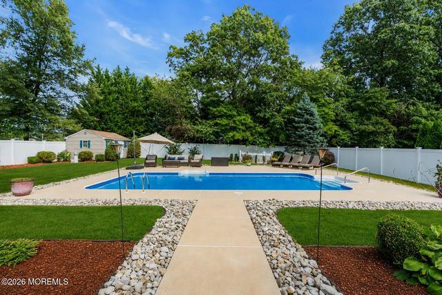 1 Sherrybrooke Drive, Howell, NJ 07731