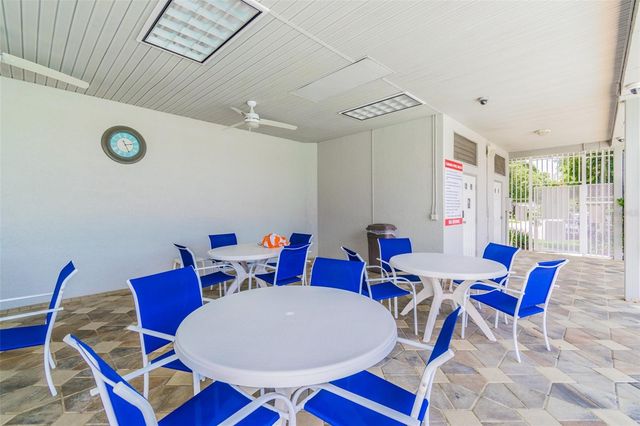 2586 PINE COVE LANE, Clearwater, FL 33761
