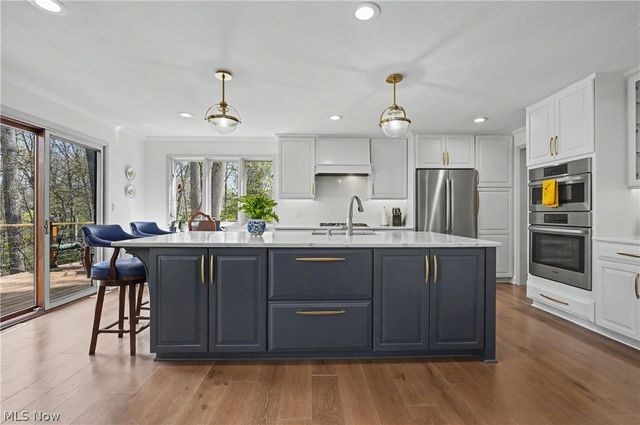 10997 Tanager Trail, Brecksville, OH 44141