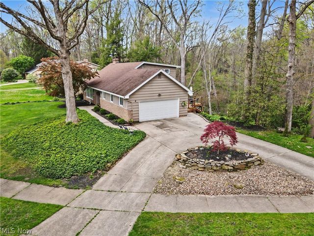 10997 Tanager Trail, Brecksville, OH 44141
