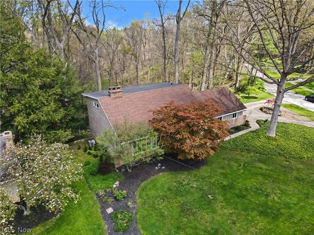 10997 Tanager Trail, Brecksville, OH 44141