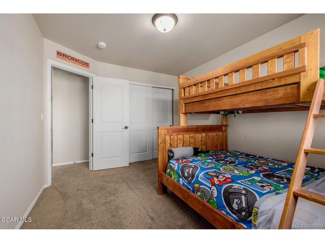 2739 Denver Dr, Fort Collins, CO 80525