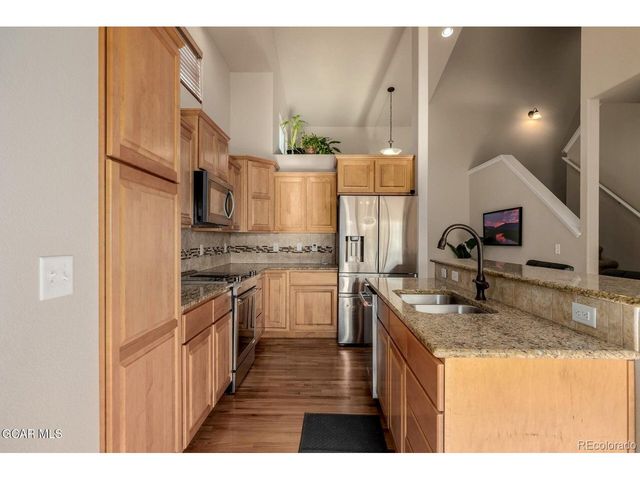 2739 Denver Dr, Fort Collins, CO 80525