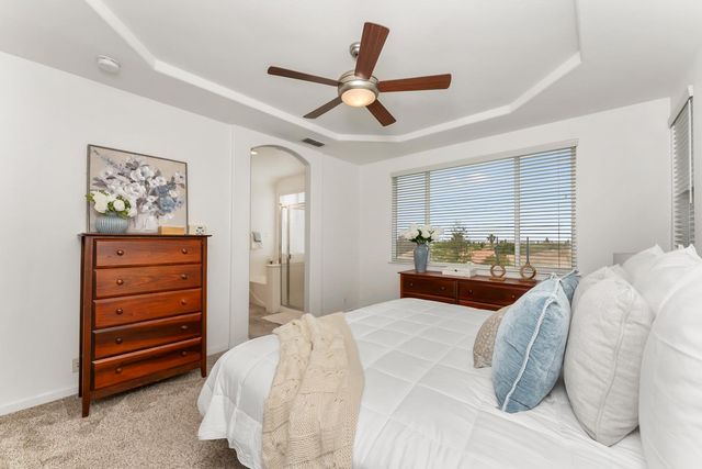 2339 Canary Dr, Rocklin, CA 95765