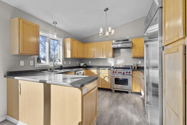 6121 Roseberg Road, Madison, WI 53719