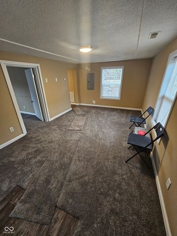 917 Hickory Street, Anderson, IN 46012