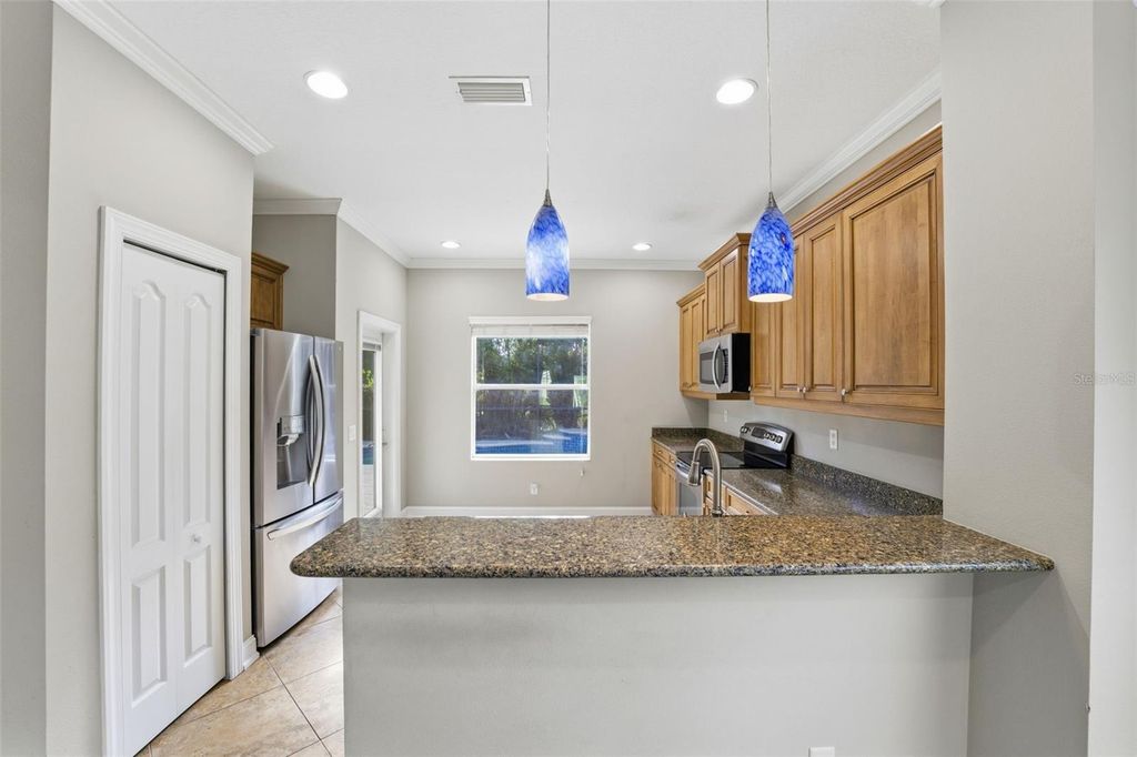 Image 14 of property listing at 4911 BOSTON COMMON GLEN, Bradenton, FL 34211