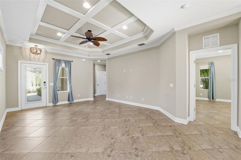 Image 6 of property listing at 4911 BOSTON COMMON GLEN, Bradenton, FL 34211