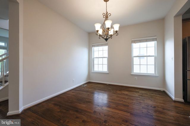 40502 OCONNORS CIR, Leesburg, VA 20175
