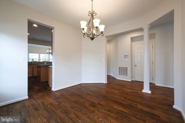 40502 OCONNORS CIR, Leesburg, VA 20175