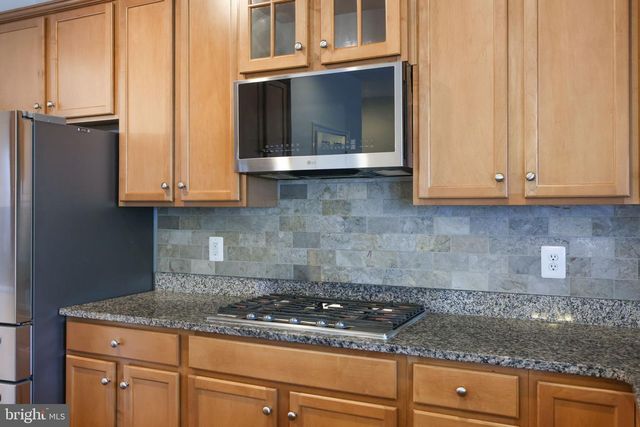 40502 OCONNORS CIR, Leesburg, VA 20175