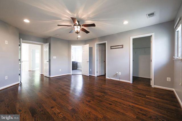 40502 OCONNORS CIR, Leesburg, VA 20175
