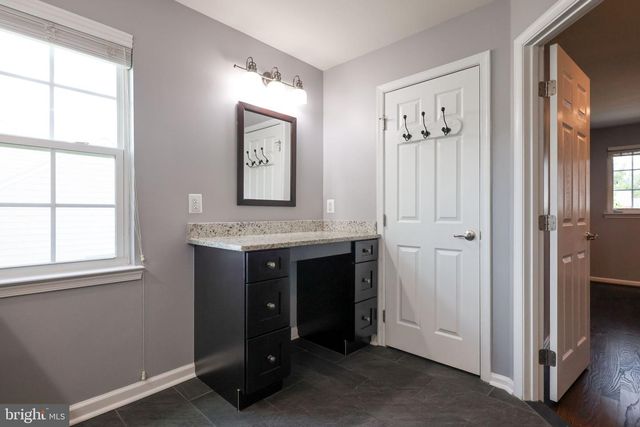 40502 OCONNORS CIR, Leesburg, VA 20175