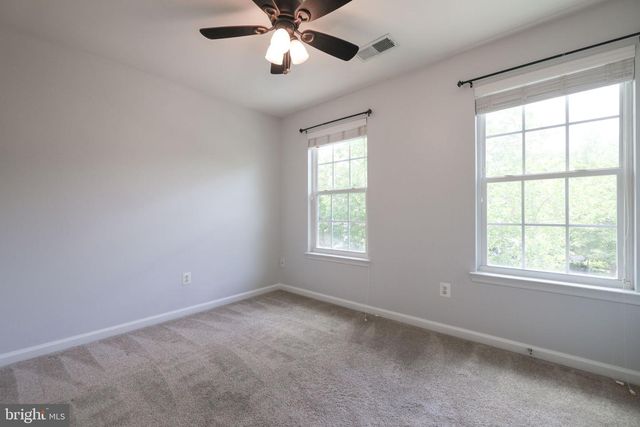 40502 OCONNORS CIR, Leesburg, VA 20175