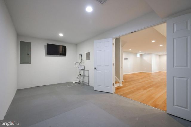 40502 OCONNORS CIR, Leesburg, VA 20175