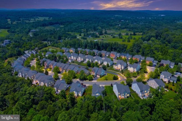 40502 OCONNORS CIR, Leesburg, VA 20175