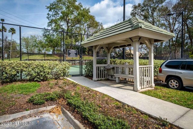 900 IRONWOOD Drive 913, Ponte Vedra Beach, FL 32082