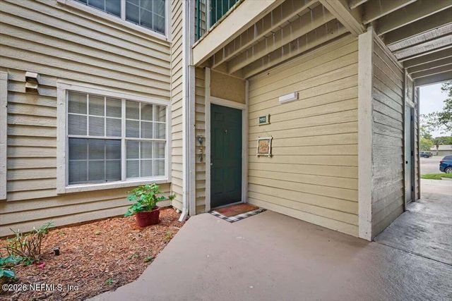 900 IRONWOOD Drive 913, Ponte Vedra Beach, FL 32082