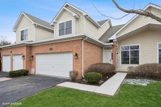 9182 Falcon Greens Drive, Lakewood, IL 60014