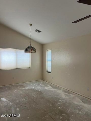 2719 E WINDSOR Avenue, Phoenix, AZ 85008