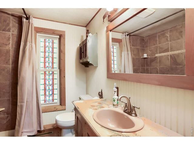 80 Stagestop Rd, Loveland, CO 80537