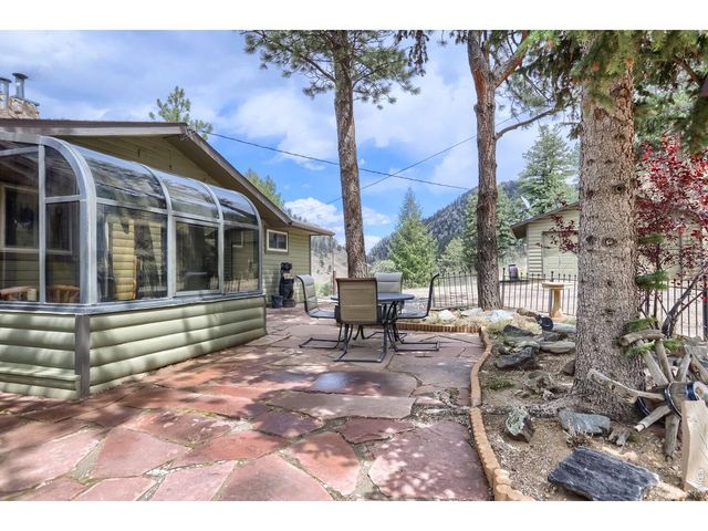 80 Stagestop Rd, Loveland, CO 80537