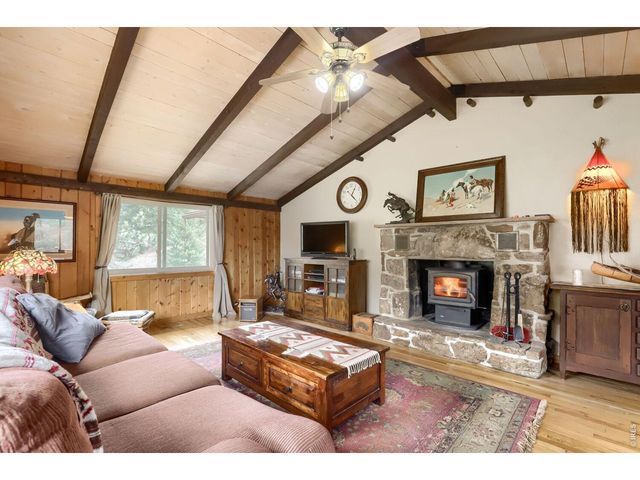 80 Stagestop Rd, Loveland, CO 80537