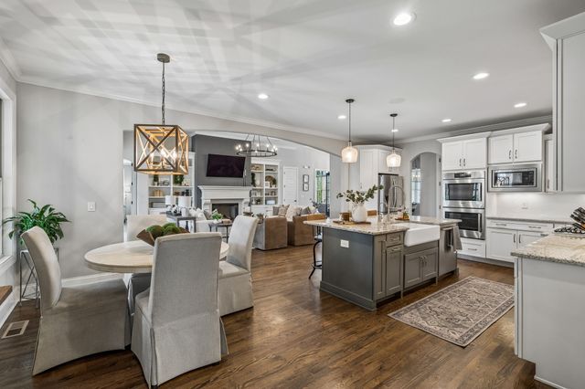 4035 Old Light Cir, Arrington, TN 37014