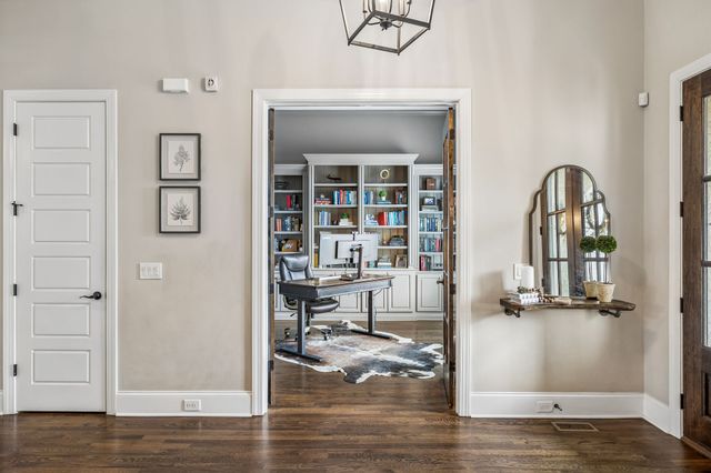 4035 Old Light Cir, Arrington, TN 37014