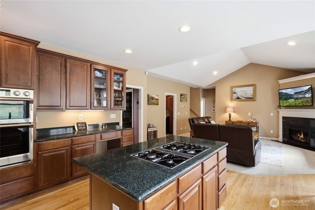 9245 Piperhill Drive SE, Olympia, WA 98513