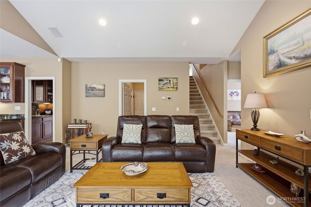9245 Piperhill Drive SE, Olympia, WA 98513