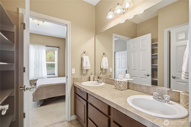 9245 Piperhill Drive SE, Olympia, WA 98513