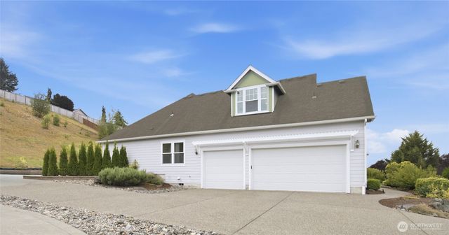9245 Piperhill Drive SE, Olympia, WA 98513