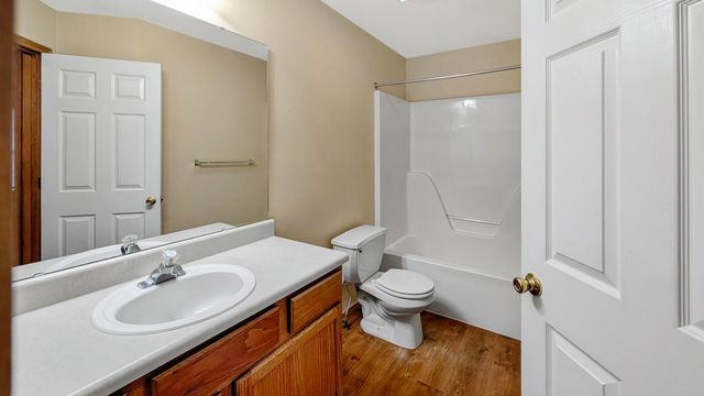 505 Silverleaf Lane, Willard, MO 65781