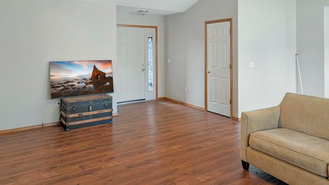 505 Silverleaf Lane, Willard, MO 65781