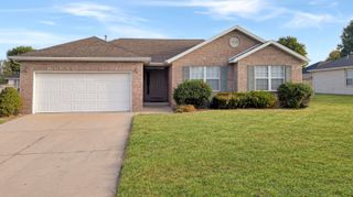 505 Silverleaf Lane, Willard, MO 65781