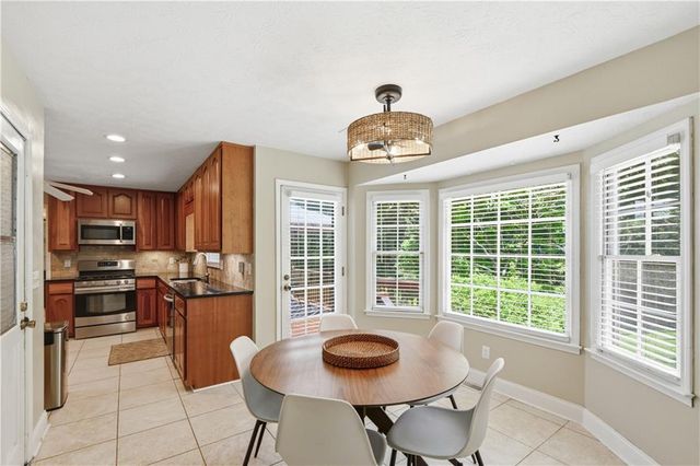 1333 Concord Circle SW, Lilburn, GA 30047