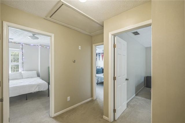1333 Concord Circle SW, Lilburn, GA 30047