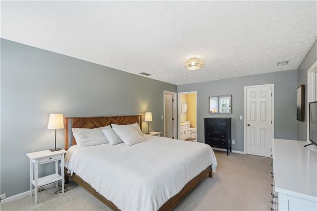 1333 Concord Circle SW, Lilburn, GA 30047