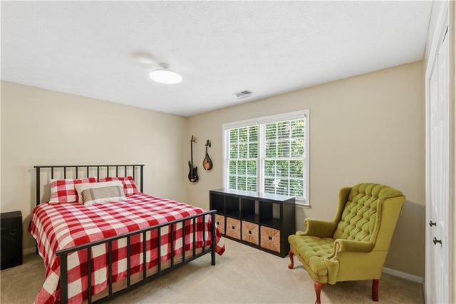 1333 Concord Circle SW, Lilburn, GA 30047