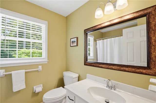 1333 Concord Circle SW, Lilburn, GA 30047