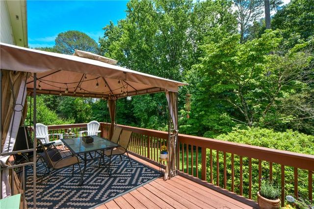 1333 Concord Circle SW, Lilburn, GA 30047