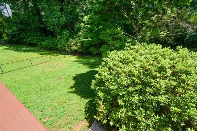 1333 Concord Circle SW, Lilburn, GA 30047