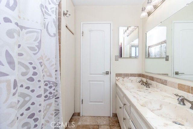 2113 Lillyhill, Needles, CA 92363