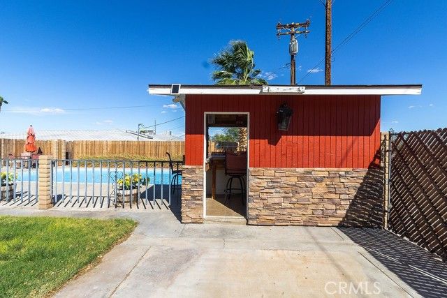 2113 Lillyhill, Needles, CA 92363