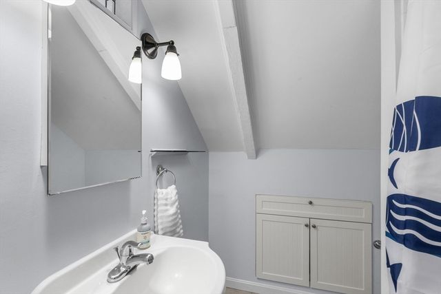 15 Carver Street Unit 3, Provincetown, MA 02657