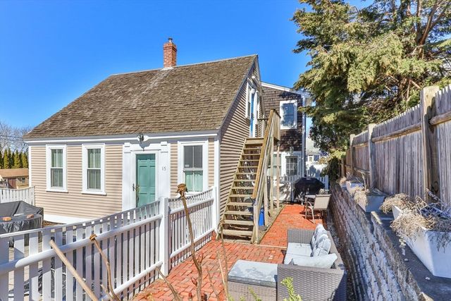 15 Carver Street Unit 3, Provincetown, MA 02657