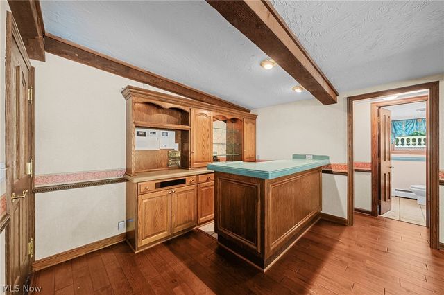 7035 Quarry Road, Amherst, OH 44001