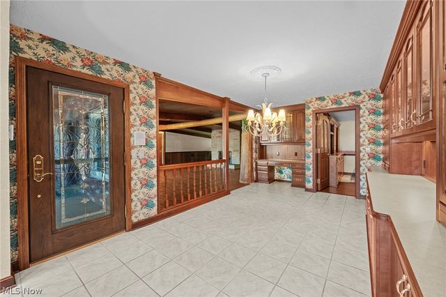 7035 Quarry Road, Amherst, OH 44001